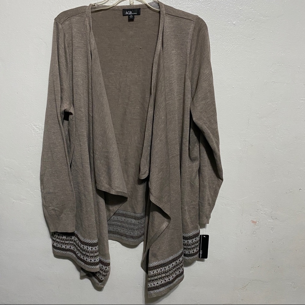 AGB Women’s 2XL Open Front Sweater Tan color NWT